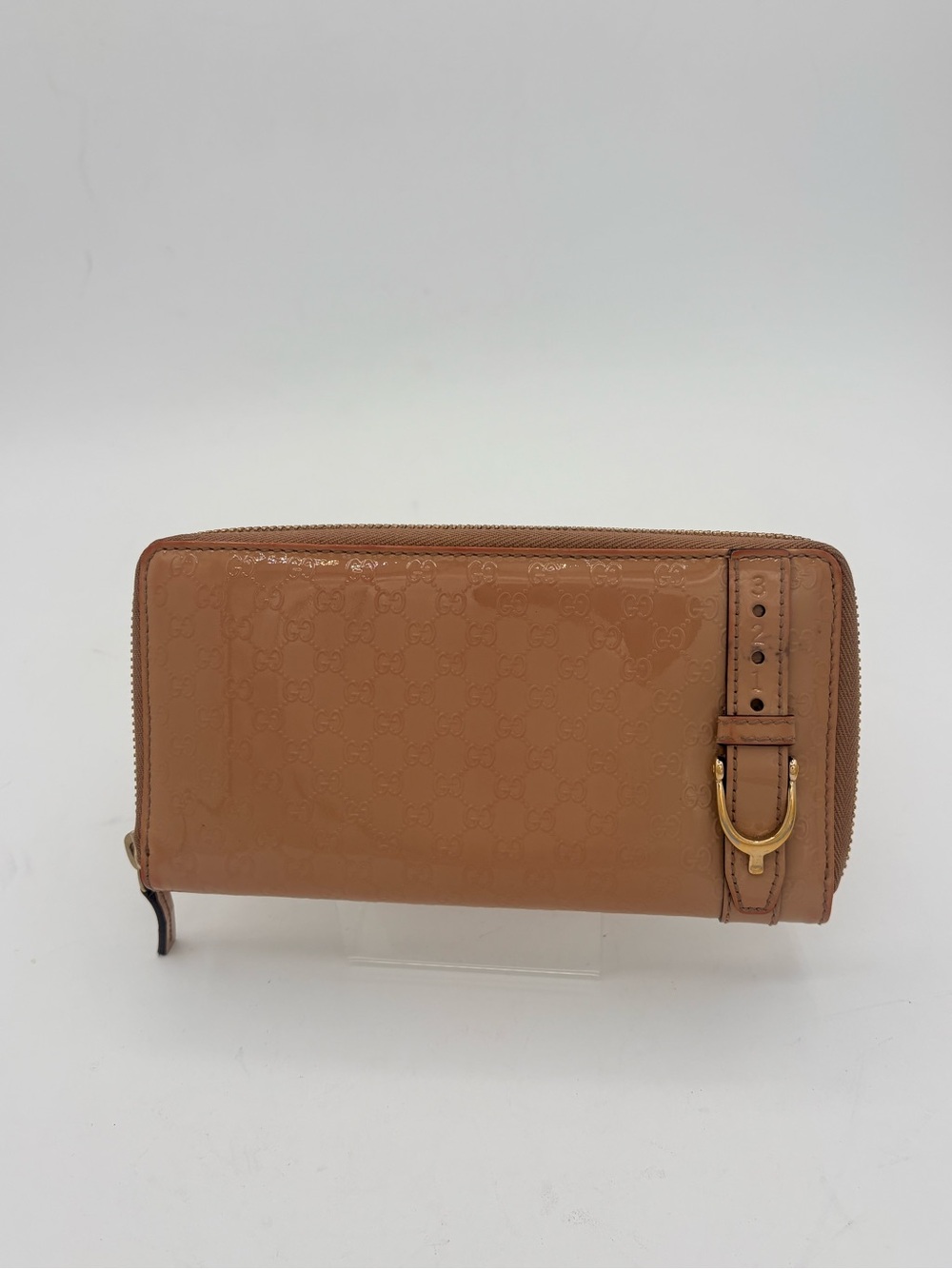 Gucci Patent Leather Zip Wallet in Tan with Gold Buckle